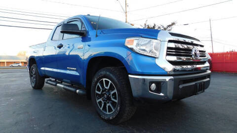 2016 Toyota Tundra SR5 4WD photo