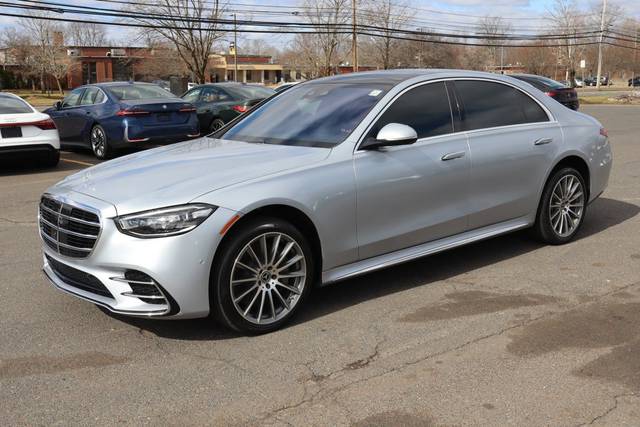 2022 Mercedes-Benz S-Class S 500 AWD photo