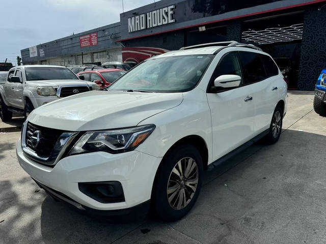 2019 Nissan Pathfinder SV FWD photo