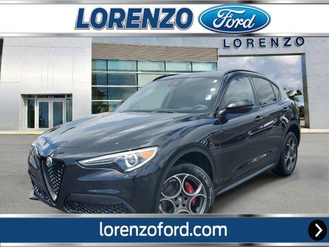 2022 Alfa Romeo Stelvio Sprint RWD photo