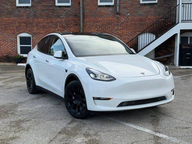 2023 Tesla Model Y Long Range AWD photo