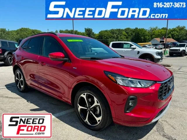 2023 Ford Escape ST-Line Select AWD photo