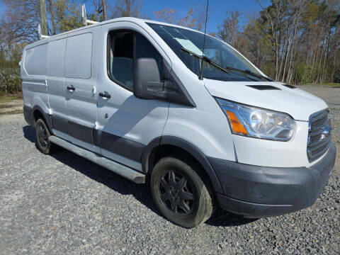 2017 Ford Transit Van RWD photo