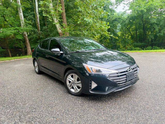2020 Hyundai Elantra SEL FWD photo