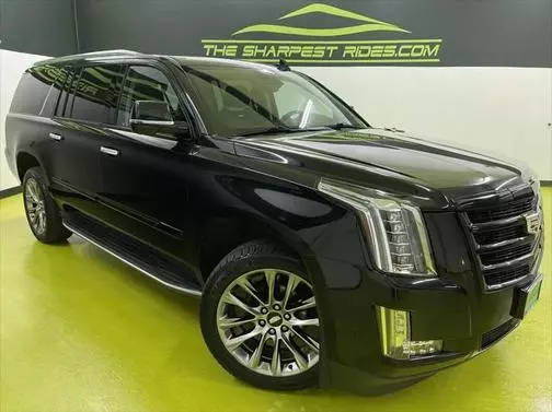 2020 Cadillac Escalade ESV Premium Luxury 4WD photo