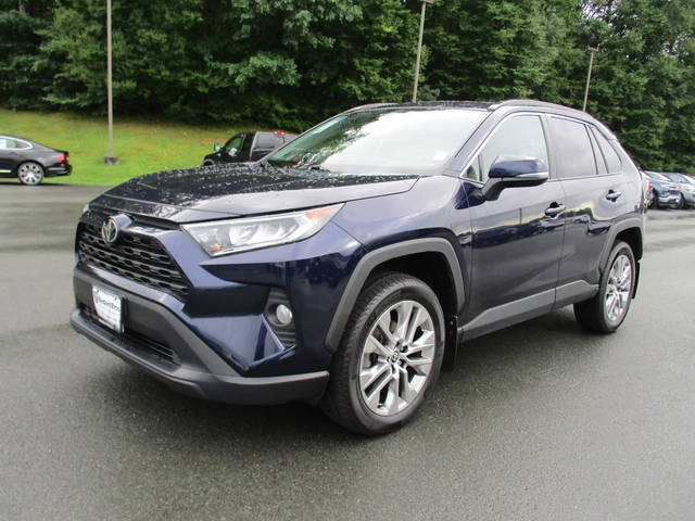 2021 Toyota RAV4 XLE Premium AWD photo