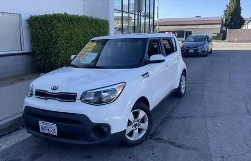 2018 Kia Soul Base FWD photo