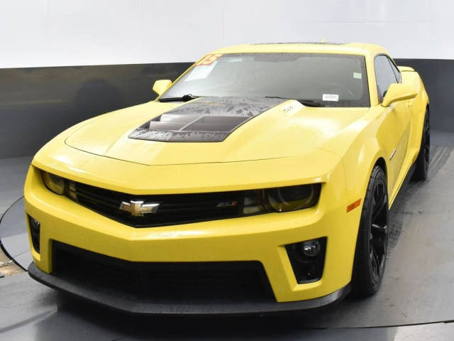 2015 Chevrolet Camaro ZL1 RWD photo