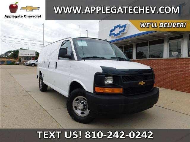 2017 Chevrolet Express Cargo  RWD photo