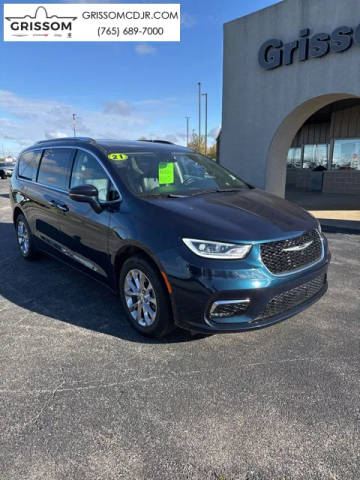 2021 Chrysler Pacifica Minivan Touring L AWD photo