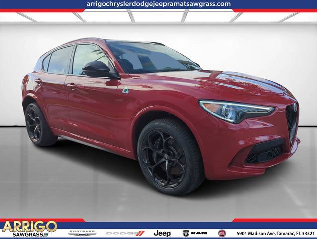 2022 Alfa Romeo Stelvio Quadrifoglio AWD photo