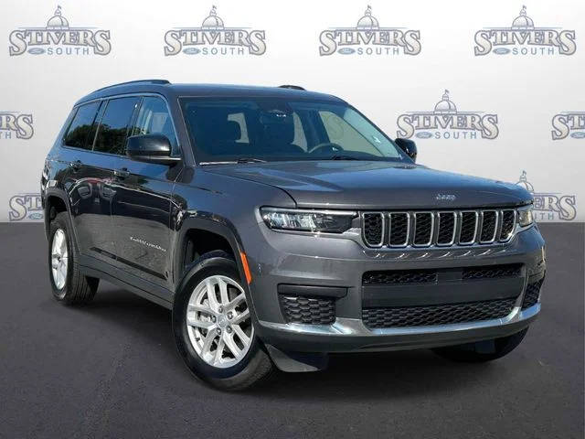 2023 Jeep Grand Cherokee L Laredo X 4WD photo