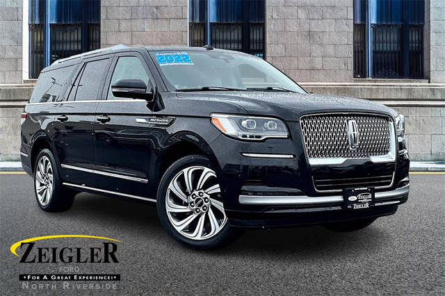 2022 Lincoln Navigator L Reserve 4WD photo