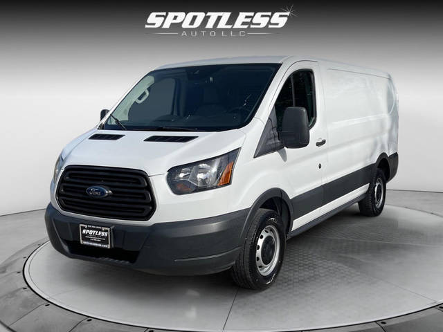 2018 Ford Transit Van  RWD photo