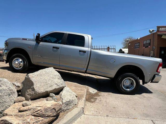 2023 Ram 3500 Big Horn 4WD photo