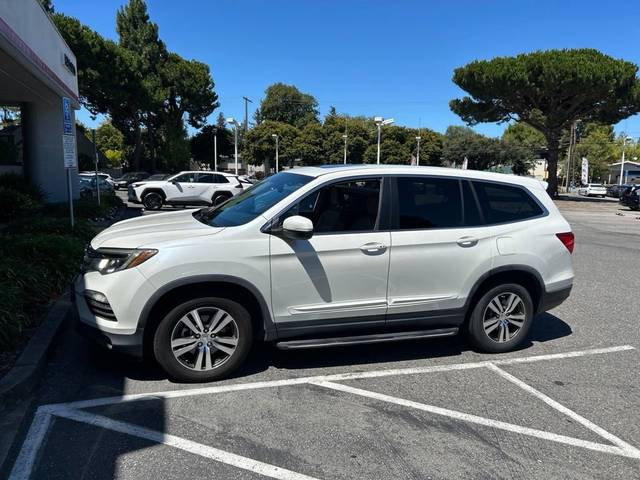 2016 Honda Pilot EX-L FWD photo