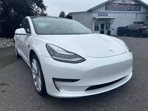 2020 Tesla Model 3 Standard Range Plus RWD photo