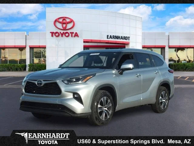 2021 Toyota Highlander XLE FWD photo