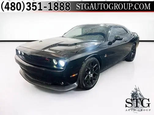 2015 Dodge Challenger R/T Scat Pack RWD photo