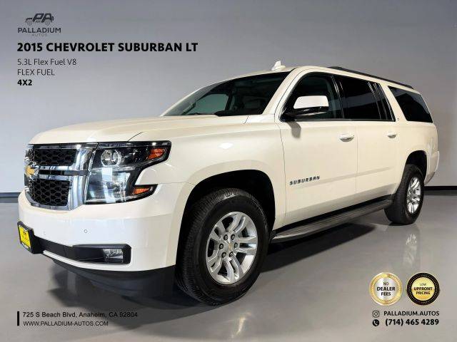 2015 Chevrolet Suburban LT RWD photo