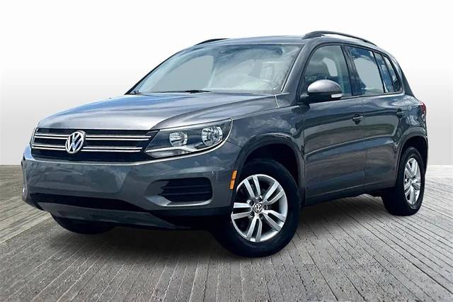2017 Volkswagen Tiguan S FWD photo