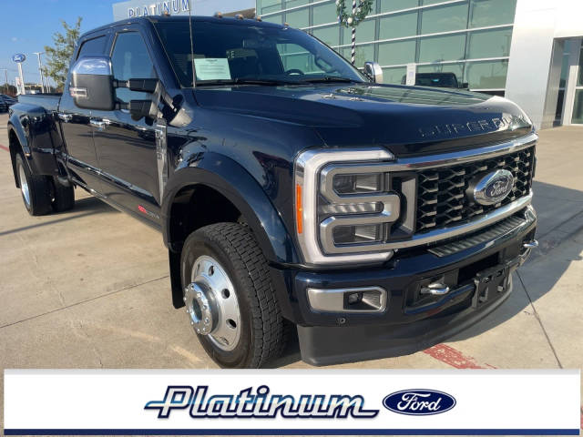 2023 Ford  Platinum 4WD photo