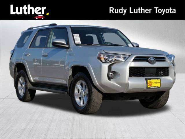 2023 Toyota 4Runner SR5 4WD photo