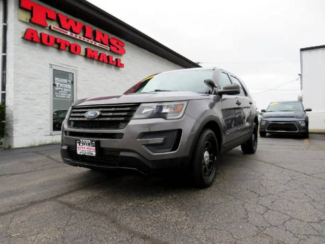 2018 Ford Explorer  AWD photo