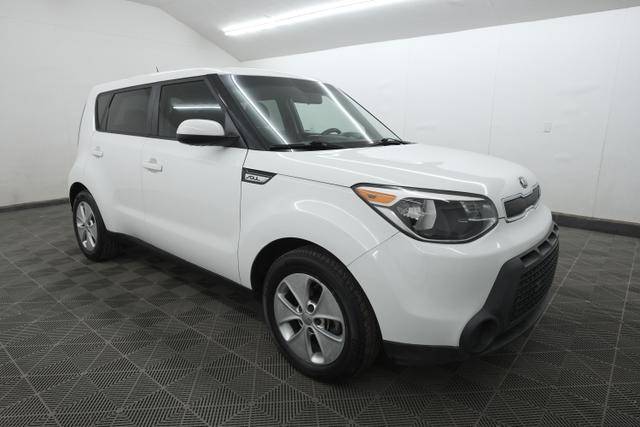 2016 Kia Soul Base FWD photo