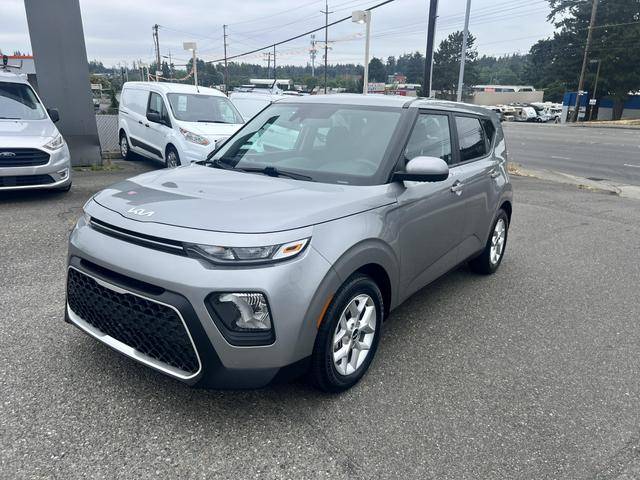 2022 Kia Soul LX FWD photo