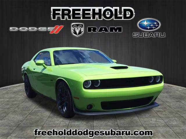 2023 Dodge Challenger R/T RWD photo