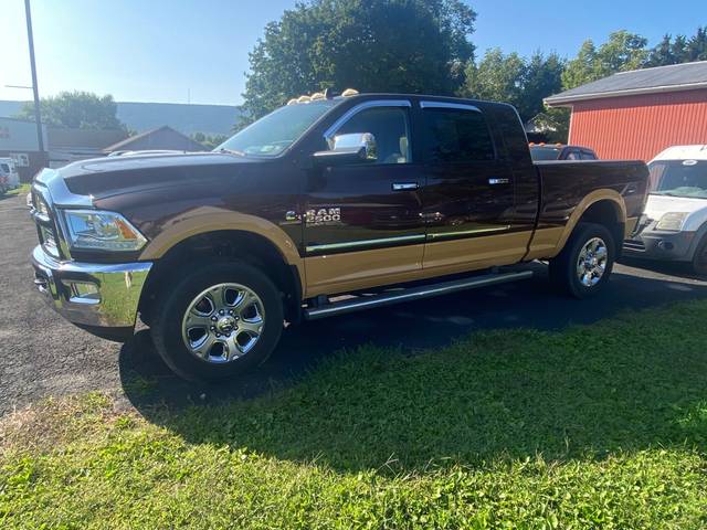 2015 Ram 2500 Laramie 4WD photo