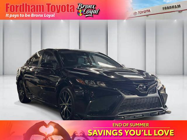 2023 Toyota Camry SE FWD photo