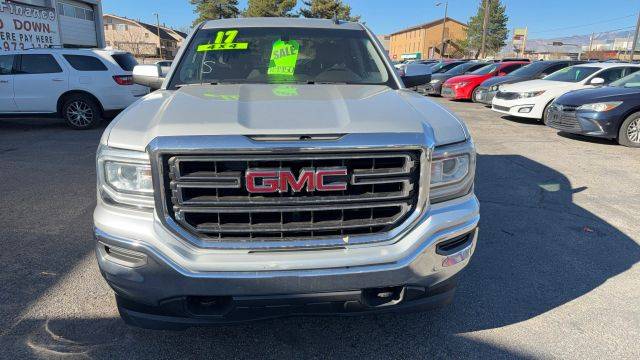 2017 GMC Sierra 1500 SLE 4WD photo