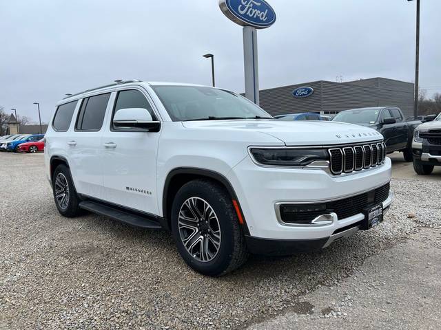 2022 Jeep Wagoneer Series III 4WD photo