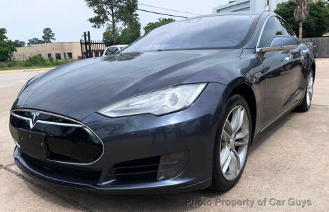 2016 Tesla Model S 60 RWD photo