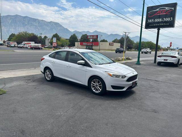 2015 Ford Focus SE FWD photo