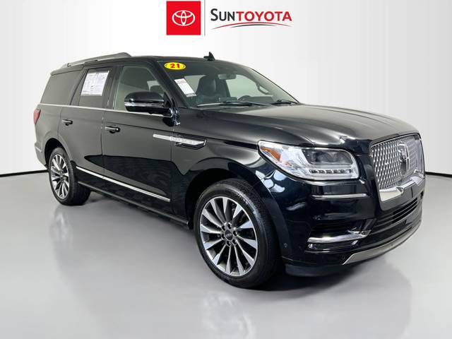 2021 Lincoln Navigator Reserve 4WD photo