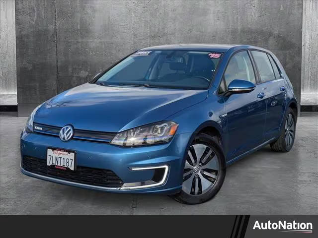 2015 Volkswagen e-Golf SEL Premium FWD photo