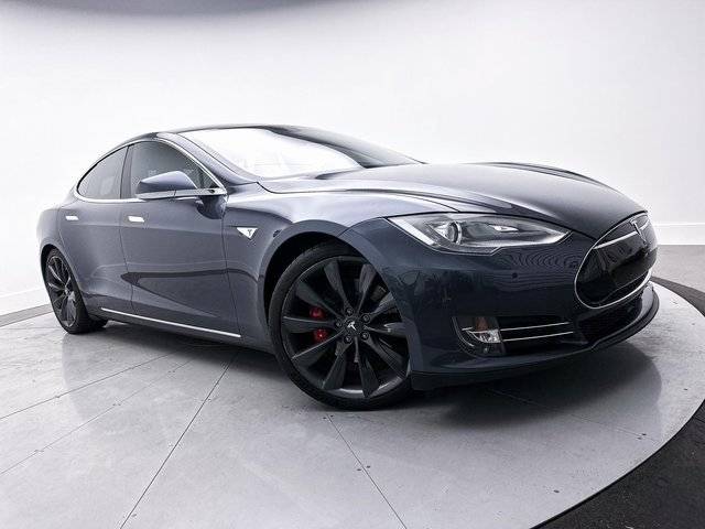 2015 Tesla Model S P85D AWD photo