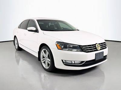 2015 Volkswagen Passat 2.0L TDI SEL Premium FWD photo
