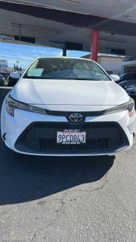 2022 Toyota Corolla LE FWD photo