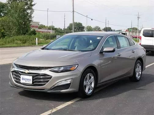 2022 Chevrolet Malibu LT FWD photo