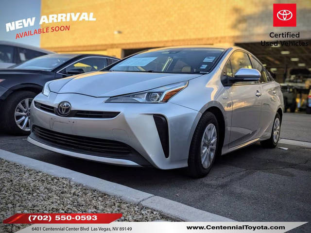 2022 Toyota Prius L Eco FWD photo