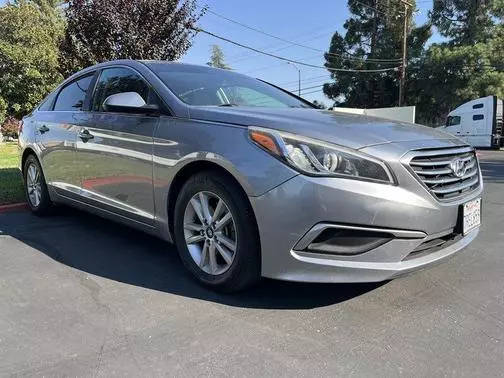 2016 Hyundai Sonata  FWD photo