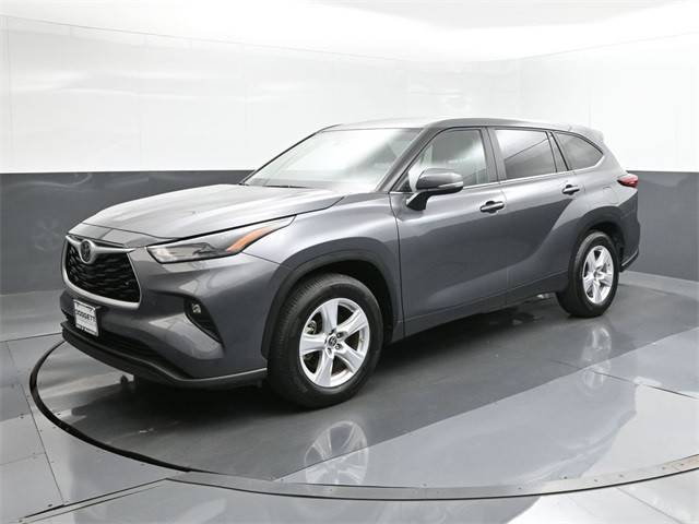 2023 Toyota Highlander L FWD photo