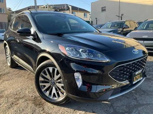 2021 Ford Escape Titanium Hybrid AWD photo