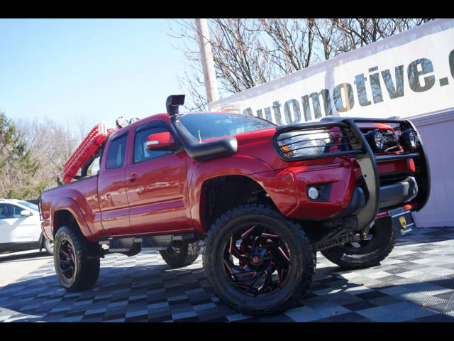 2015 Toyota Tacoma  4WD photo