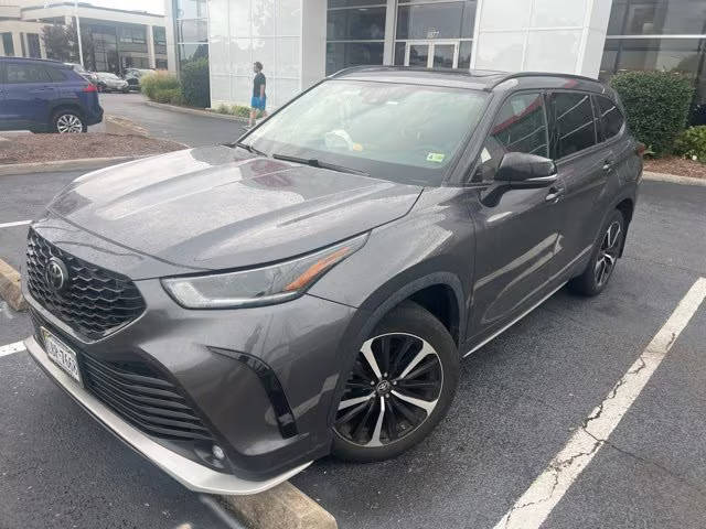 2022 Toyota Highlander XSE AWD photo