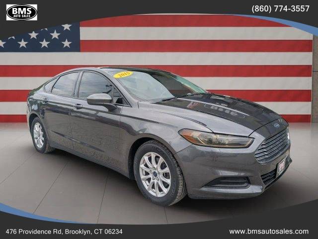 2015 Ford Fusion S FWD photo